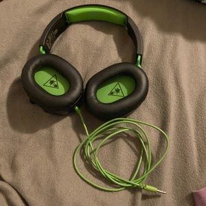 Black and Green Turtle Beach gaming headset